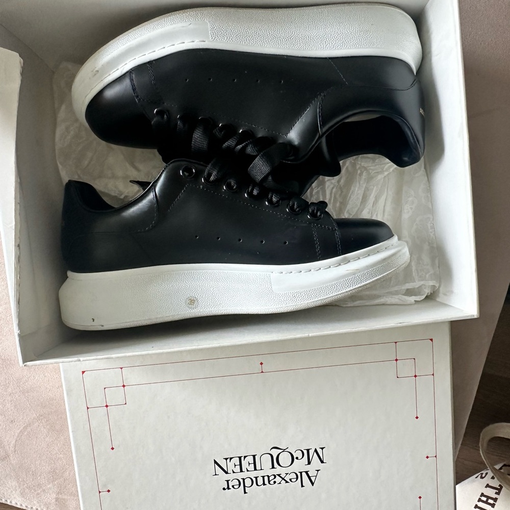 Alexander Mcqueen Sneakers